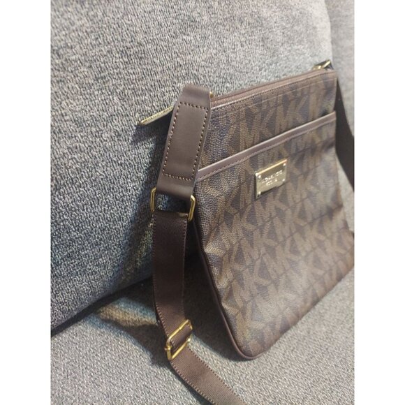 Michael Kors Briley Small Women's Messenger Crossbody Bag - Brown Canvas Strap - Picture 3 of 11